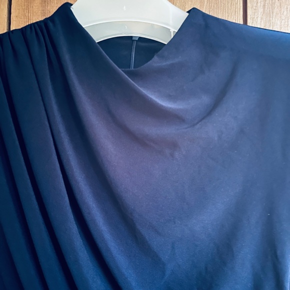 Betsy & Adam Women's “Patricia” Long Jersey Knit Ruffle Sleeveless Dress Size 10 - Picture 9 of 13